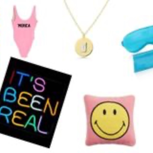 Meet your Posher, Jessica - Picture 1 of 1